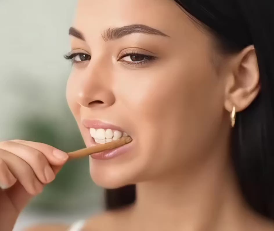 Carica il video: 